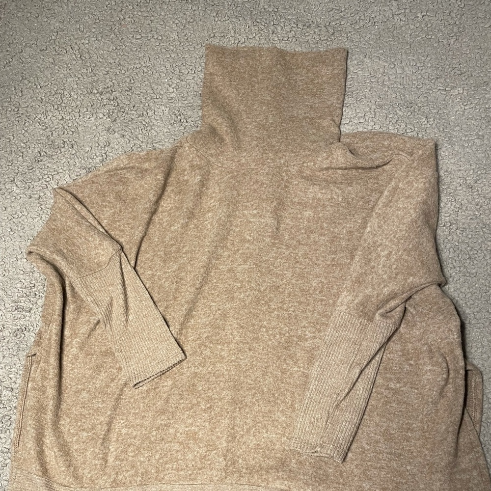 Brand new turtleneck shawl